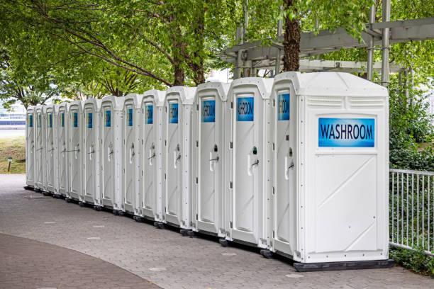 Best Porta potty rental near me  in Wabasso, FL
